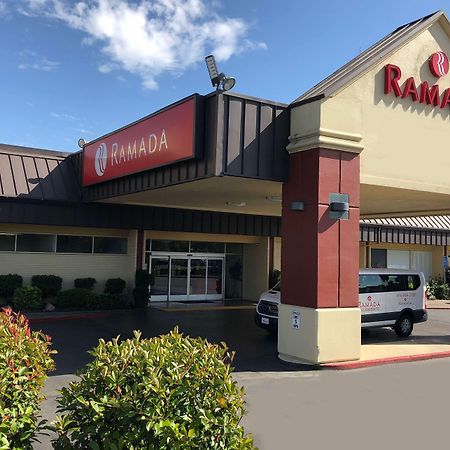 מלון North Highlands Ramada By Wyndham Sacramento מראה חיצוני תמונה