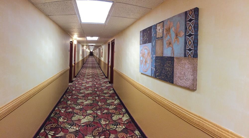 מלון North Highlands Ramada By Wyndham Sacramento מראה חיצוני תמונה